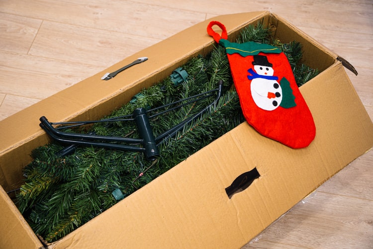 sapin_artificiel_plastique