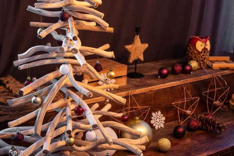 sapin_noel_bois_flotte